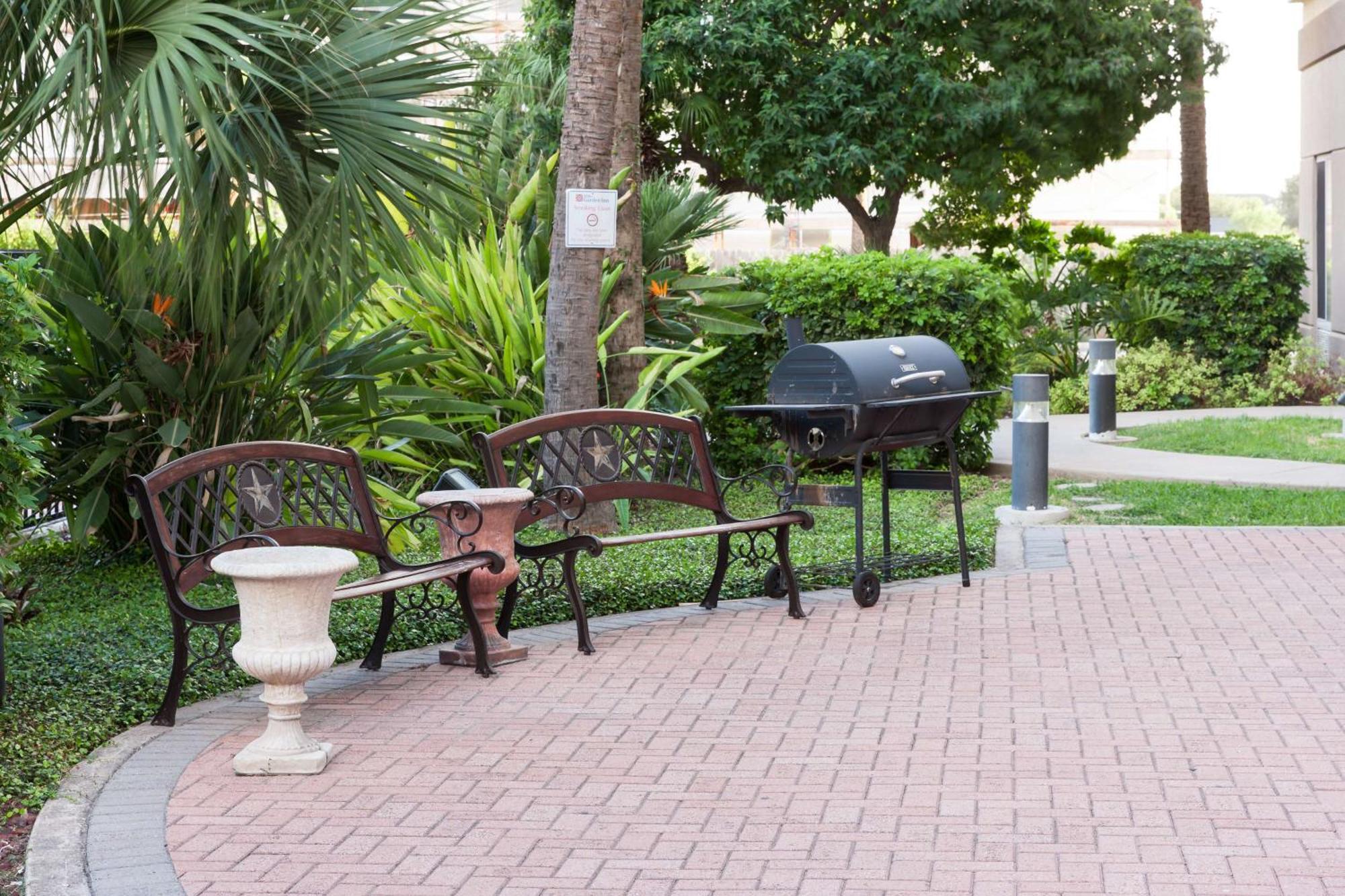 Hilton Garden Inn Mcallen Airport Extérieur photo